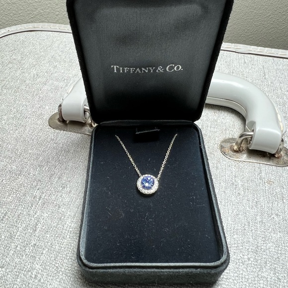 Tiffany Soleste Tanzanite Pendant - Picture 4 of 8